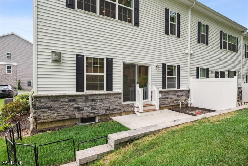 COLLECTION AT MORRIS PLAINS - Residential