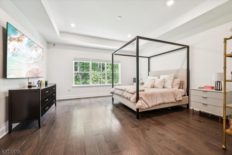 COLLECTION AT MORRIS PLAINS - Residential