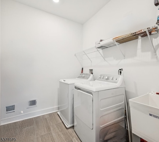 COLLECTION AT MORRIS PLAINS - Residential