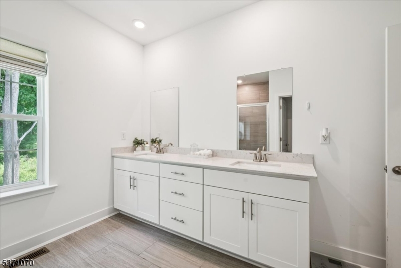 COLLECTION AT MORRIS PLAINS - Residential