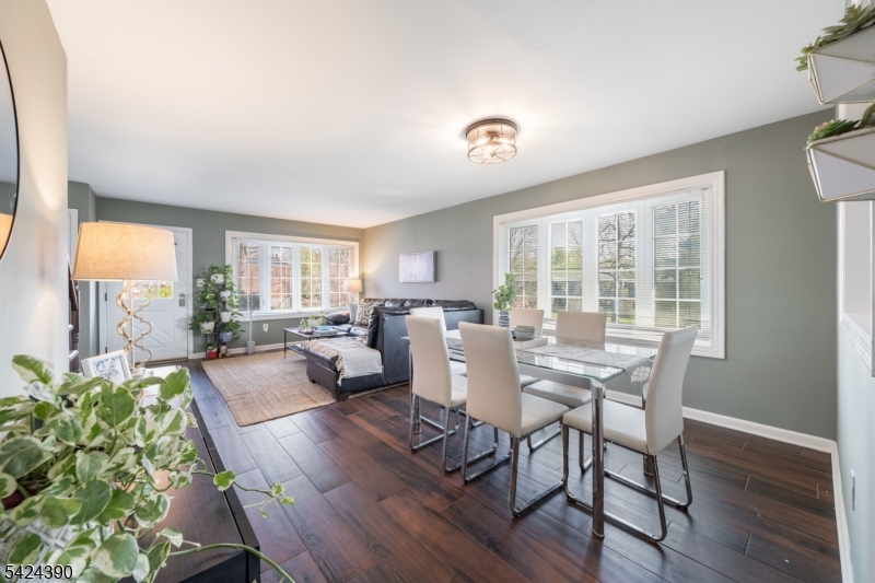 Summit Executive House - Residential