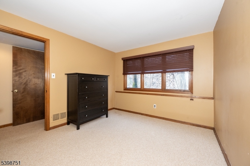 Hidden V - Residential