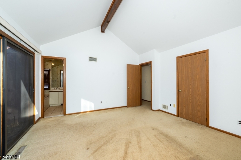 Hidden V - Residential