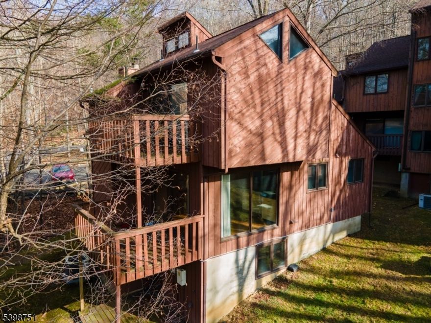 Incredible investment opportunity!  Large freestanding multi-level town home in Hidden Valley complex in Vernon!  4 good sized bedrooms, bonus room, spacious loft above the two-story living room with woodburning fireplace!  Eat-in kitchen with separate dining area!  3 FULL baths and additional TWO separate half baths!  Two decks including one off of the large master suite!  Full finished walk out basement!  This is an amazing opportunity to own a town home like this for such a great price!  Fantastic rental property or potential for renovation for re-sale!  This could also be a beautiful home to occupy with the opportunity to make it your own with some cosmetic renovations!  Don't miss out!