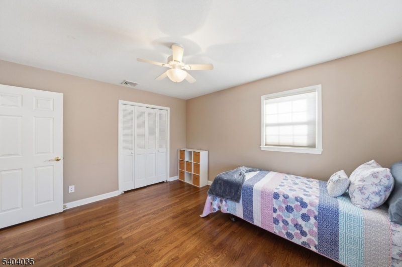 Packanack Woods - Residential