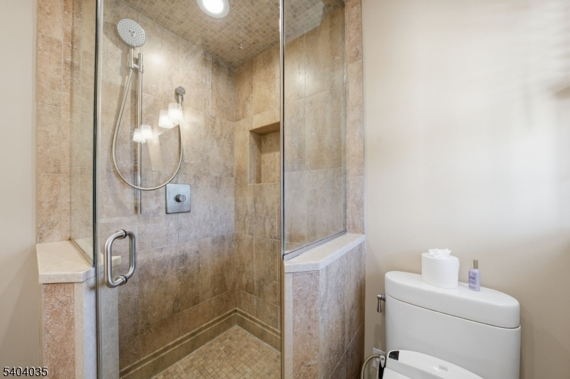 Packanack Woods - Residential