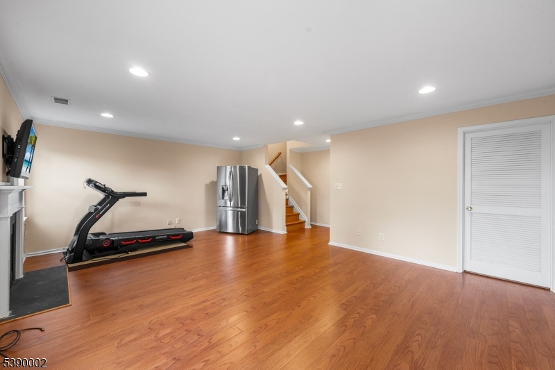 Summit Falls - Residential