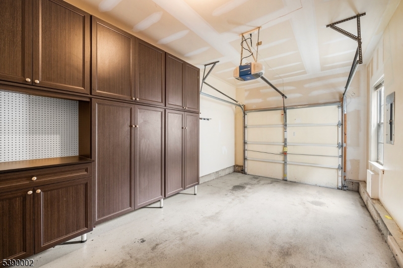 Summit Falls - Residential