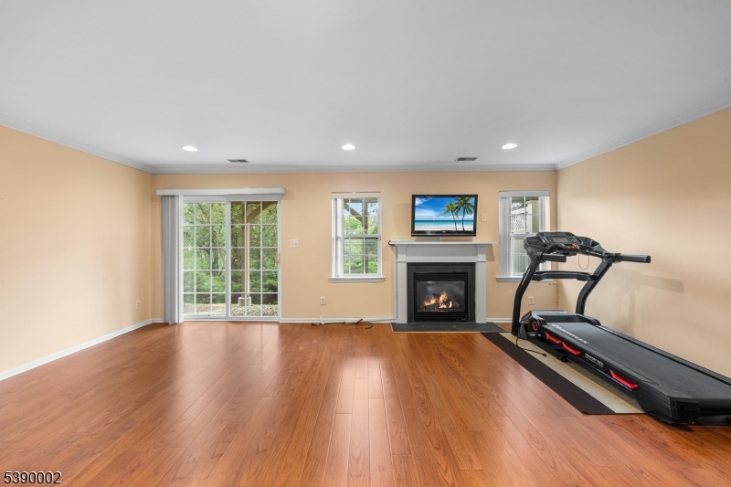 Summit Falls - Residential