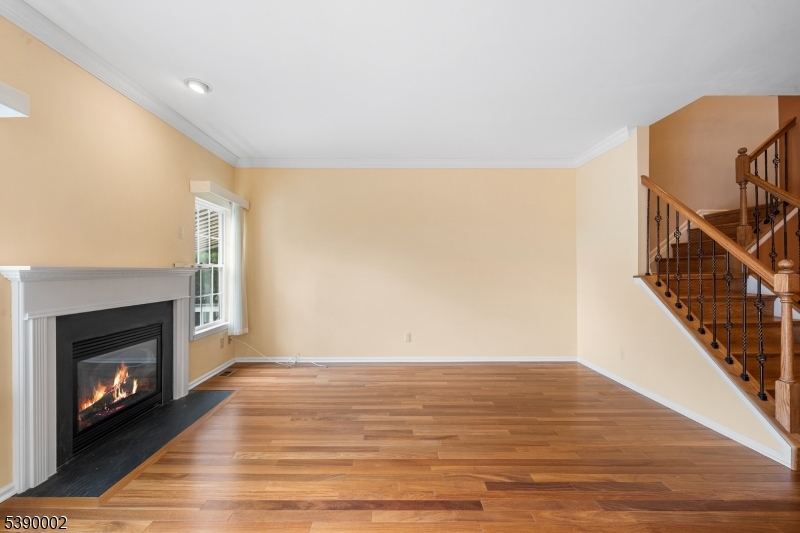 Summit Falls - Residential