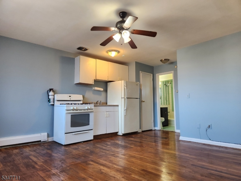 Lake Hiawatha - Residential Lease