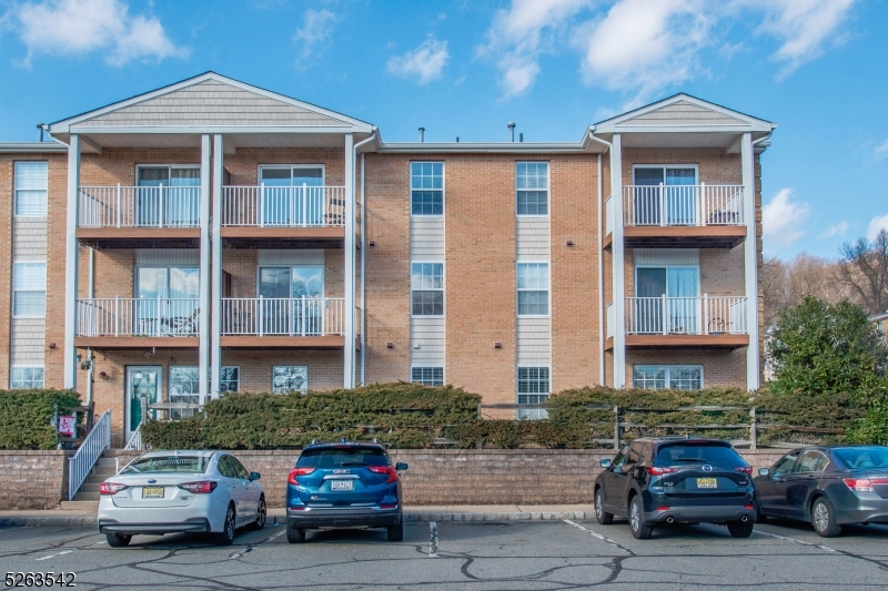 Hanover Hills - Residential Lease