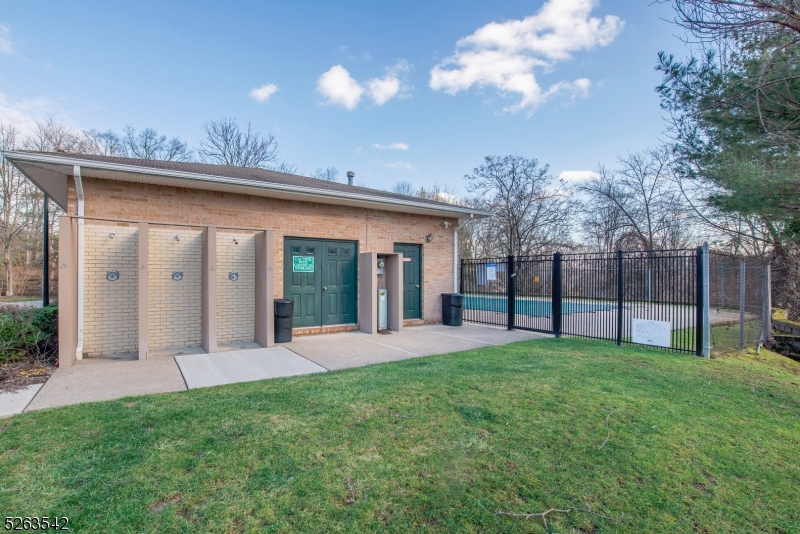 Hanover Hills - Residential Lease