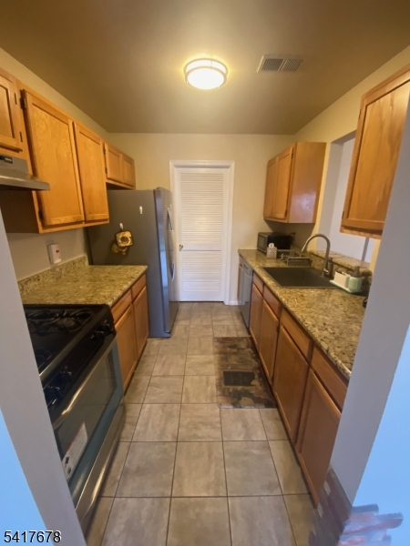 Hanover Hills - Residential Lease