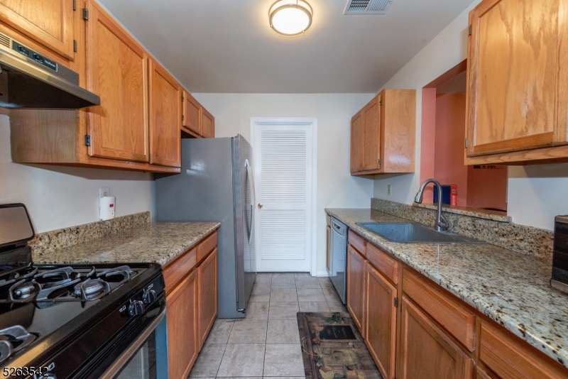 Hanover Hills - Residential Lease