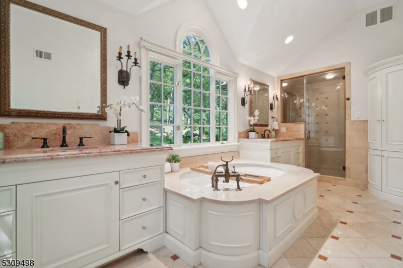 Old Short Hills - Residential