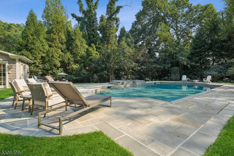 Old Short Hills - Residential