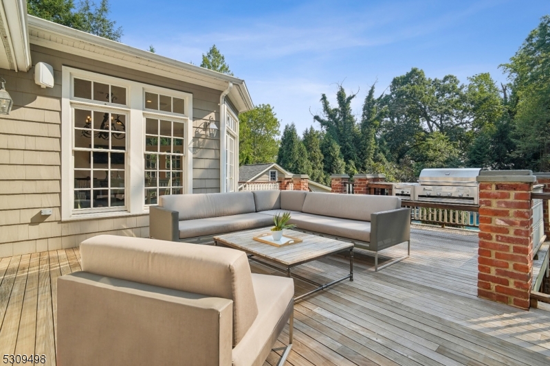 Old Short Hills - Residential