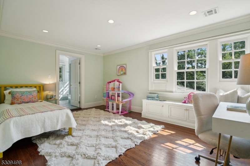 Old Short Hills - Residential