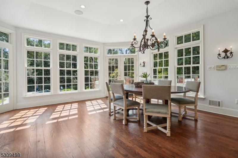 Old Short Hills - Residential