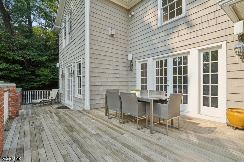 Old Short Hills - Residential