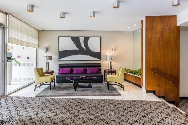 1 CLARIDGE DR APT 517, VERONA, NJ 07044 - Image 888380feca4cbdbd41d1f85d7d4f905a/628259920