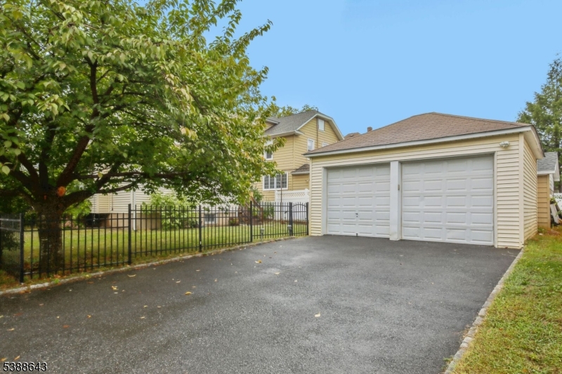 Goffle Park - Residential Lease