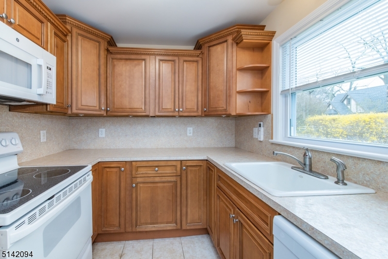 Lake Arrowhead - Residential Lease