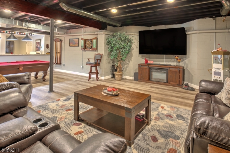 Hunters Ridge Estates - Residential