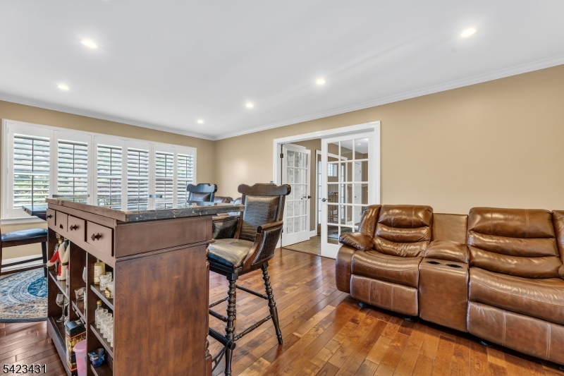 Eagle's Crest - Residential