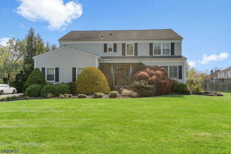 Eagle's Crest - Residential