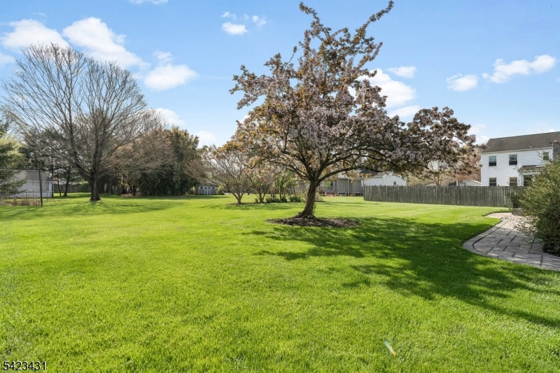 Eagle's Crest - Residential