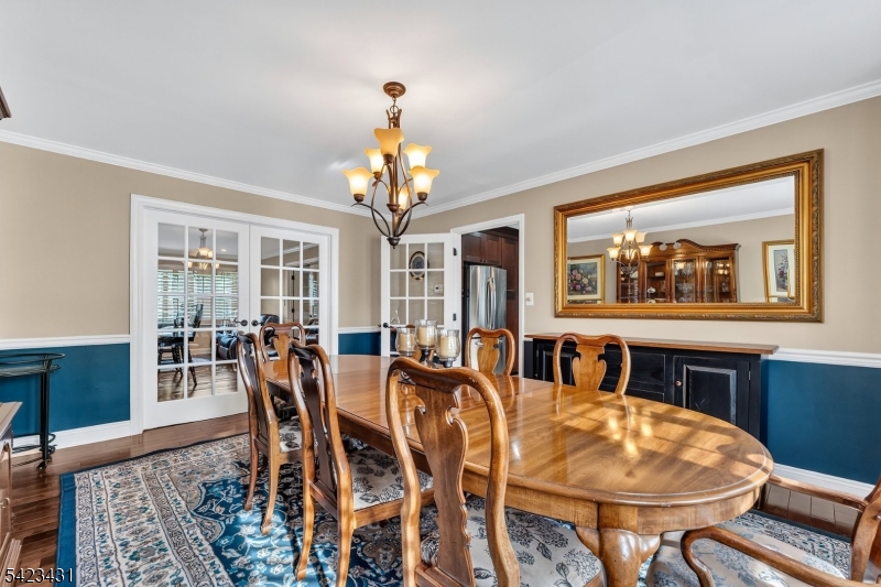 Eagle's Crest - Residential