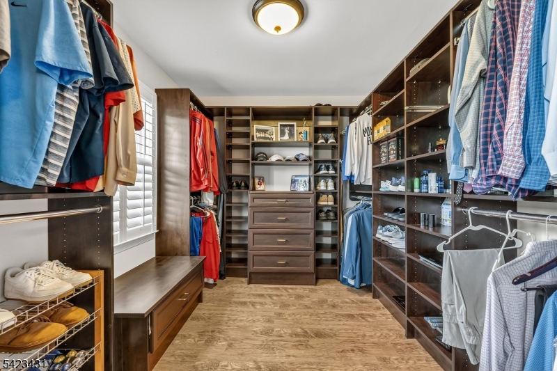 Eagle's Crest - Residential