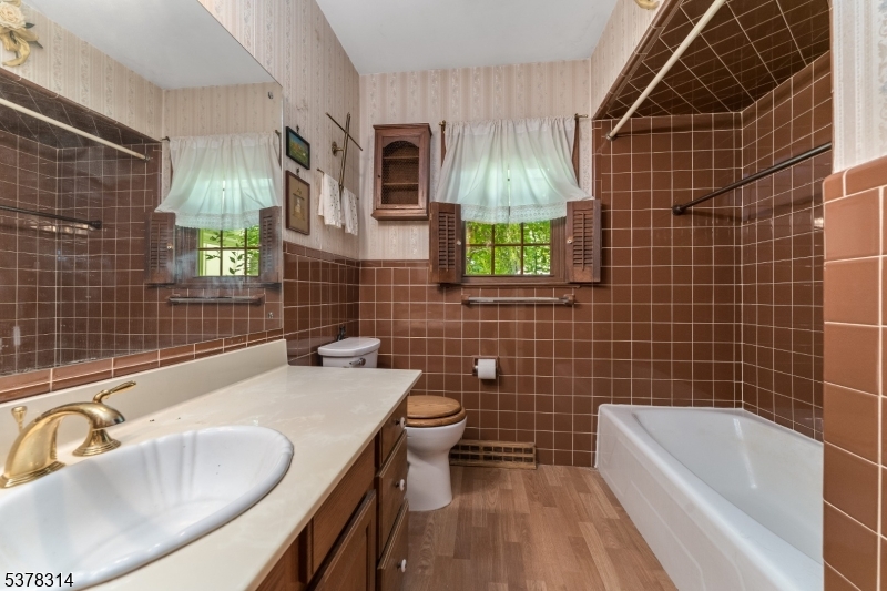 Sunny Hills - Residential