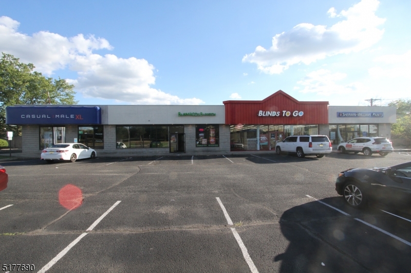 RT 22 EAST - Commercial Lease