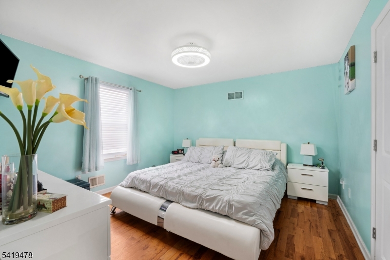 Elmora/ Kean University - Residential Income