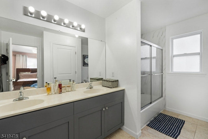 Elmora/ Kean University - Residential Income