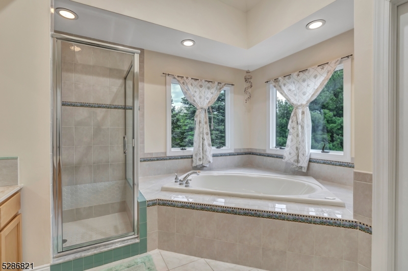 Huunter's Ridge - Residential