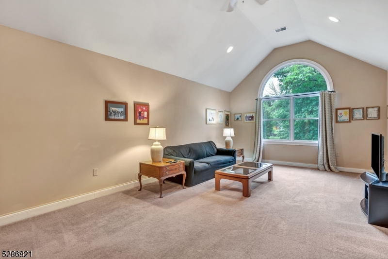 Huunter's Ridge - Residential