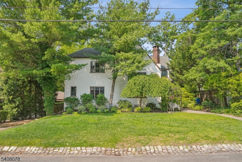 Knollwood - Residential