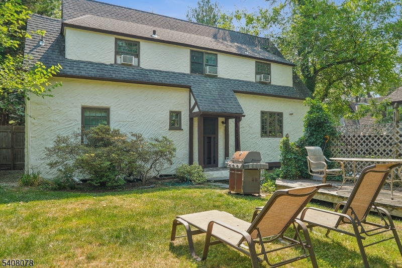 Knollwood - Residential