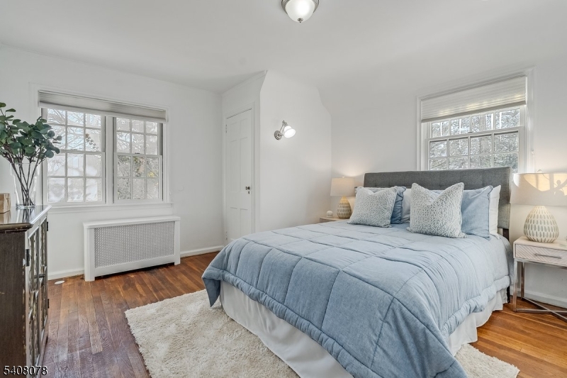 Knollwood - Residential