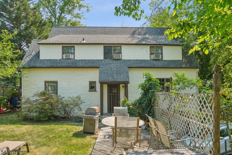 Knollwood - Residential