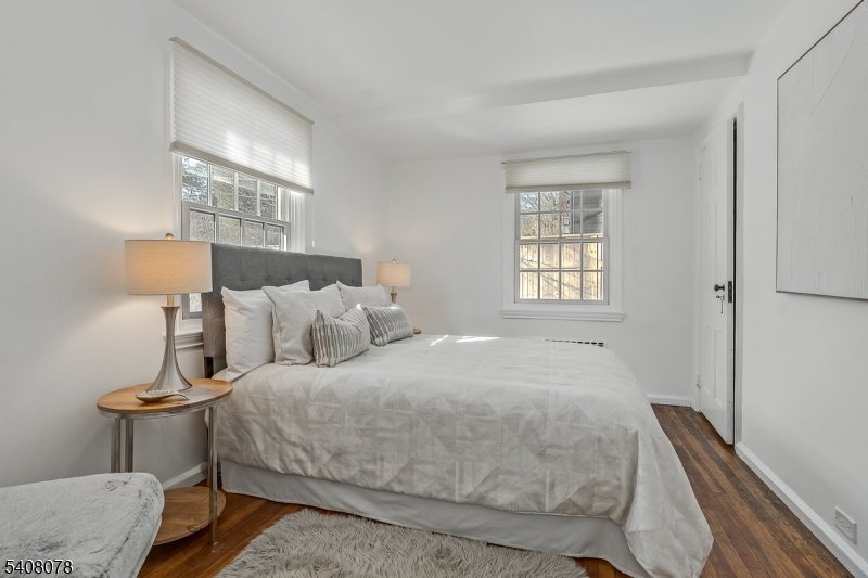 Knollwood - Residential