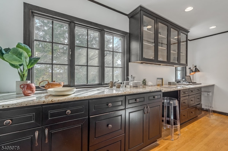 Knollwood - Residential