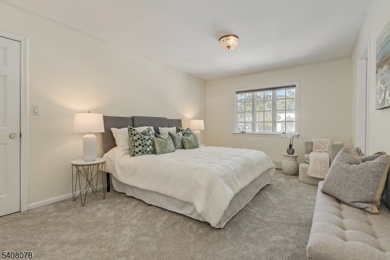 Knollwood - Residential