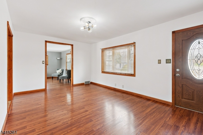 Lincoln Village - Residential