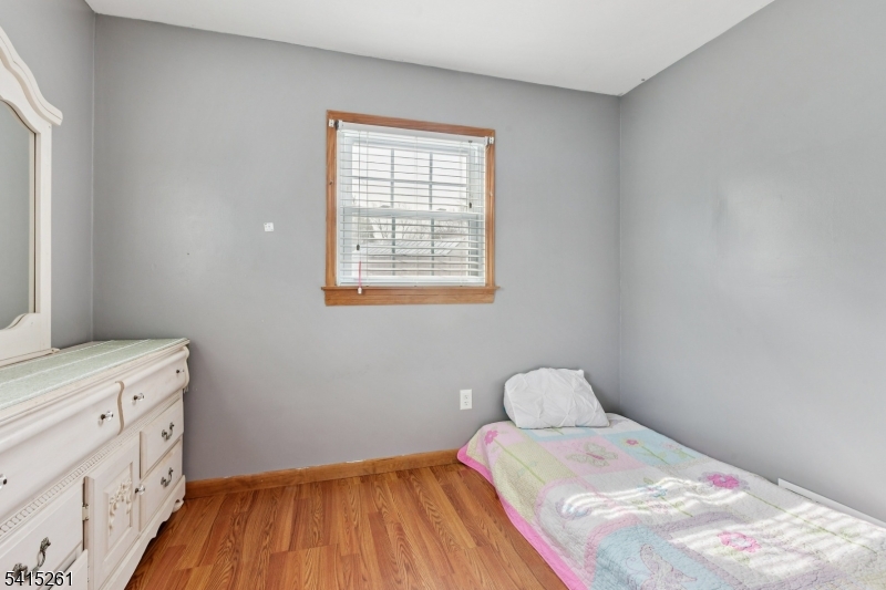 Lincoln Village - Residential