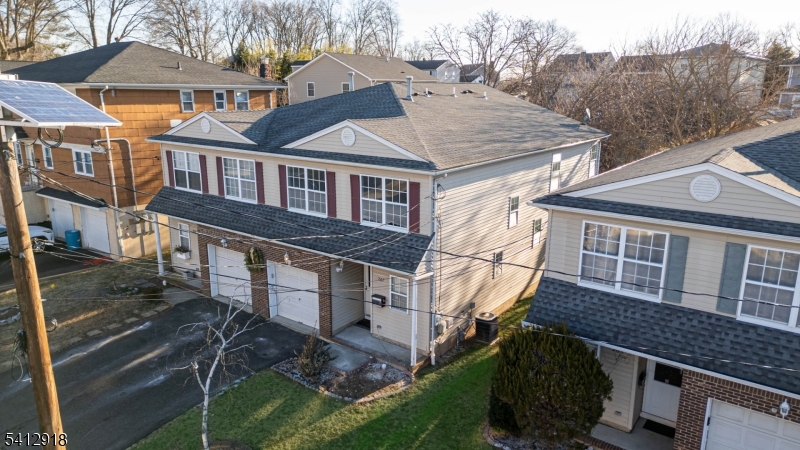 Perry Ave - Residential